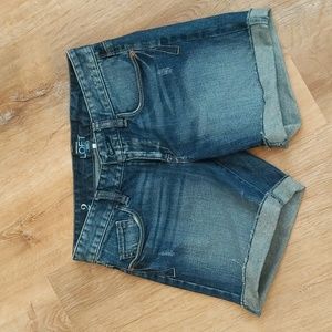 And Taylor loft denim shorts size 2